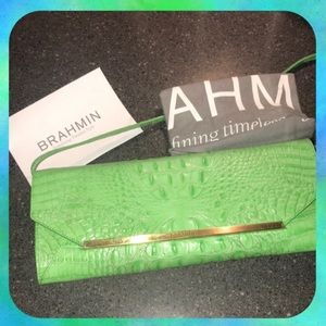 Genuine Brahmin Leather Shoulder Strap Handbag 💚